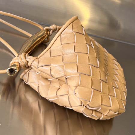 2025年7月7日入荷新作Bottega Veneta  SARDINE  744267    20x12x2.5    極品/正規品同様/人気/革/バッグ/AJ工場