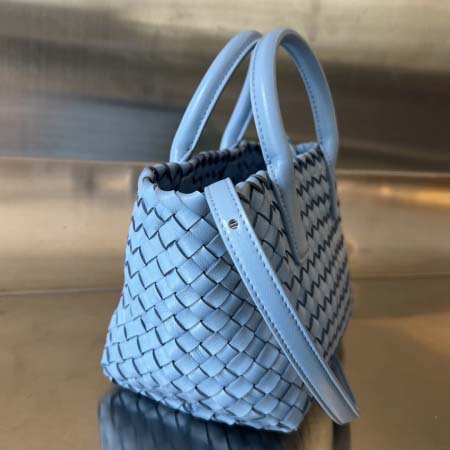 2025年7月7日入荷新作 Bottega Veneta Mini Cabat  709464   20x15x12   極品/正規品同様/人気/革/バッグ/AJ工場