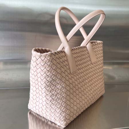 2025年7月7日入荷新作#BCabat 608810  Logo  Bottega Veneta  45cm  32x23x16    極品/正規品同様/人気/革/バッグ/AJ工場