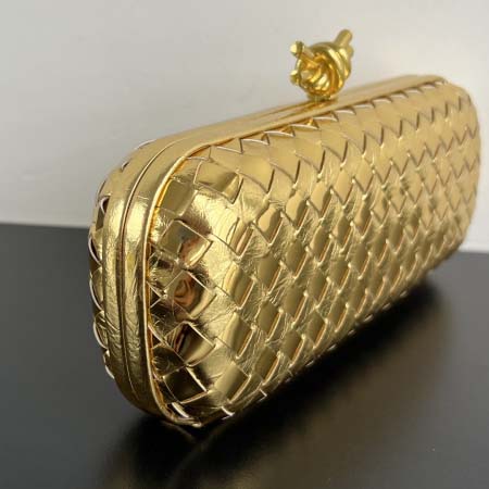2025年7月7日入荷新作 Bottega Veneta 新作    (717622 25cm)   SIZE:25x10x5  極品/正規品同様/人気/革/バッグ/AJ工場