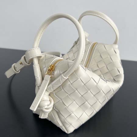 2025年7月7日入荷新作BV新作  Loop   796615   Size：19X12X9cm 極品/正規品同様/人気/革/バッグ/AJ工場