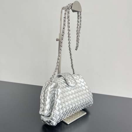 2025年7月7日入荷新作 Bottega Veneta 新作Lauren 1980    804038    SIZE:27x15x8 極品/正規品同様/人気/革/バッグ/AJ工場