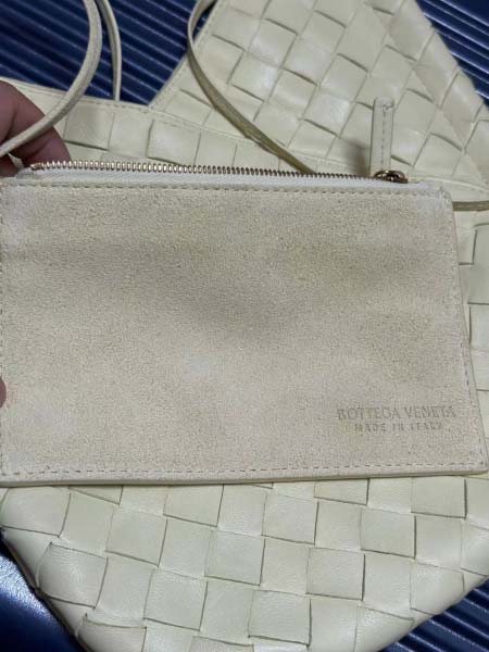 2025年7月8日入荷新作#Bottega Veneta   2023  740898    hin30x26x2CM極品/正規品同様/人気/革/バッグ/AJ工場