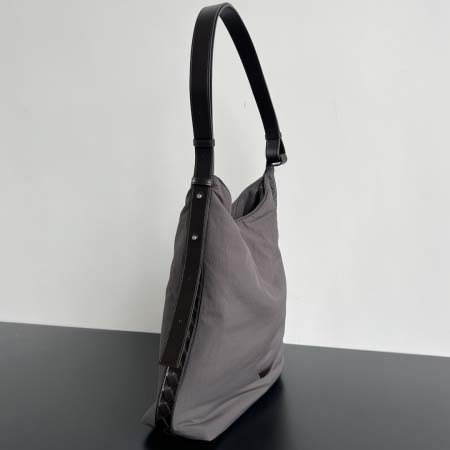 2025年7月8日入荷新作BV776221 large Crossroad& Hobo size:45*43*12cm 極品/正規品同様/人気/革/バッグ/AJ工場