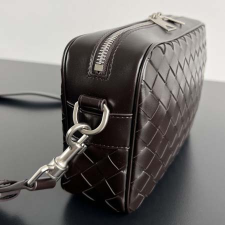 2025年7月8日入荷新作#Bottega Veneta   755923    24.5x15x6  極品/正規品同様/人気/革/バッグ/AJ工場