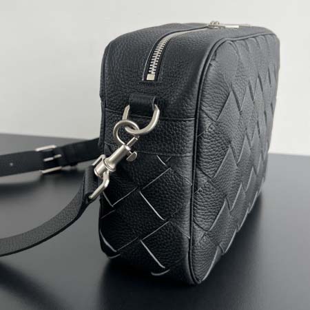 2025年7月8日入荷新作#Bottega Veneta    755925  BV       29x19.5x7.5 極品/正規品同様/人気/革/バッグ/AJ工場