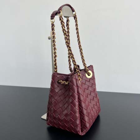 2025年7月9日入荷新作#Bottega Veneta  817175  Size21X17X16.5cm 極品/正規品同様/人気/革/バッグ/AJ工場