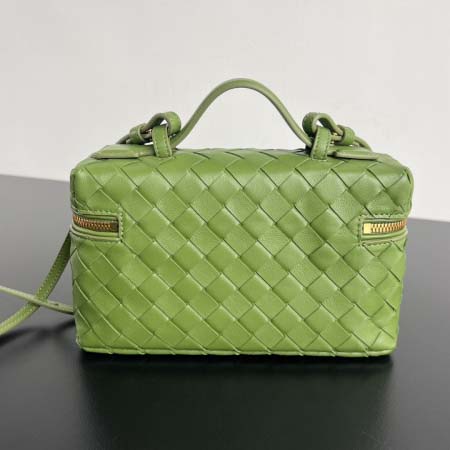 2025年7月9日入荷新作#Bottega Veneta  Vanity Case 789109 22x12.5x5 極品/正規品同様/人気/革/バッグ/AJ工場