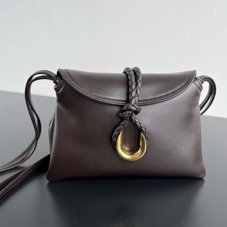 2025年7月9日入荷新作#Bottega Veneta  Baby Liberta  826147  Liberta Size24*15.5*5cm 極品/正規品同様/人気/革/バッグ/AJ工場