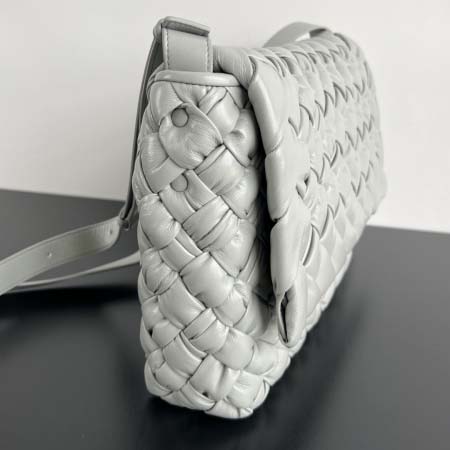 2025年7月9日入荷新作#Bottega Veneta  Rumple  776519  Rumple  30x23x7.5 極品/正規品同様/人気/革/バッグ/AJ工場