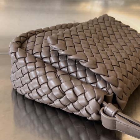 2025年7月9日入荷新作#Bottega Veneta Mini COBBLE  762711  intrecciato 19x17x6 極品/正規品同様/人気/革/バッグ/AJ工場