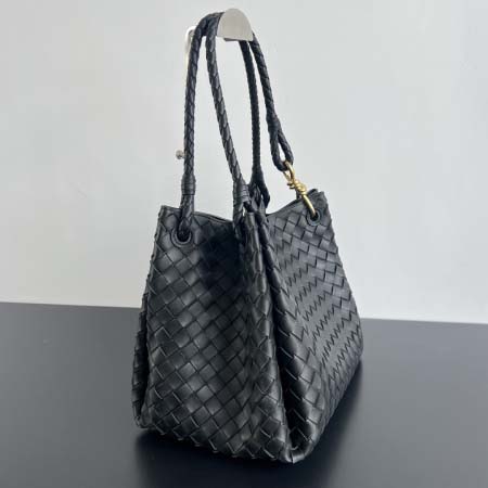 2025年7月9日入荷新作#Bottega Venetaintrecciato  796571   mini #Bottega Veneta  knot    Size30X26X20cm  極品/正規品同様/人気/革/バッグ/AJ工場