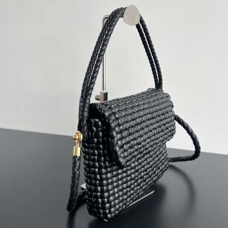 2025年7月9日入荷新作#Bottega Veneta Swing  764073      25x19x6  極品/正規品同様/人気/革/バッグ/AJ工場