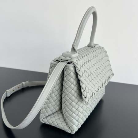 2025年7月9日入荷新作#Bottega Veneta 776783top handle  size19*26*11cm  極品/正規品同様/人気/革/バッグ/AJ工場