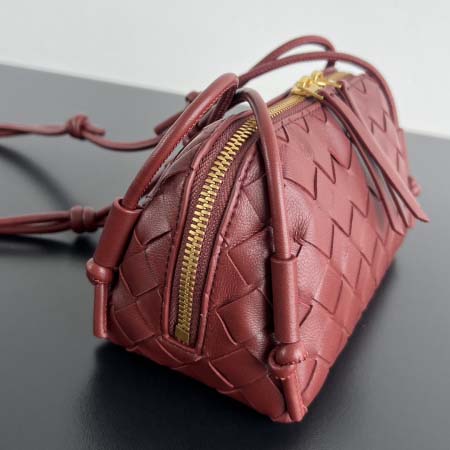 2025年7月9日入荷新作#Bottega VenetaConcert  ouch  794258    lntrecciato   18.5*11.5*8.5   極品/正規品同様/人気/革/バッグ/AJ工場