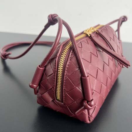 2025年7月9日入荷新作#Bottega VenetaConcert  ouch  794258    lntrecciato   18.5*11.5*8.5   極品/正規品同様/人気/革/バッグ/AJ工場