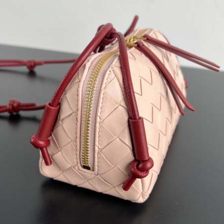2025年7月9日入荷新作#Bottega VenetaConcert  ouch  794258    lntrecciato   18.5*11.5*8.5   極品/正規品同様/人気/革/バッグ/AJ工場