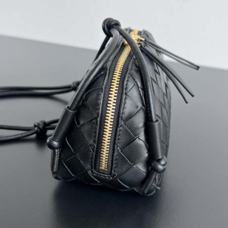 2025年7月9日入荷新作#Bottega VenetaConcert  ouch  794258    lntrecciato   18.5*11.5*8.5   極品/正規品同様/人気/革/バッグ/AJ工場