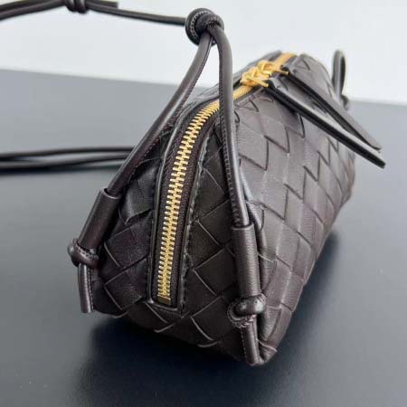 2025年7月9日入荷新作#Bottega VenetaConcert  ouch  794258    lntrecciato   18.5*11.5*8.5   極品/正規品同様/人気/革/バッグ/AJ工場