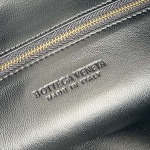 2025年7月7日入荷新作Bottega Veneta   Bag  786193    54x24x13  極品/正規品同様/人気/革/バッグ/AJ工場