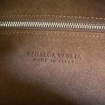 2025年7月7日入荷新作Bottega Veneta   763966  41x20.5x7.5  極品/正規品同様/人気/革/バッグ/AJ工場