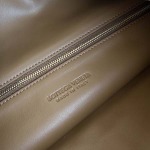 2025年7月7日入荷新作Bottega Veneta   763970   54x24x13  極品/正規品同様/人気/革/バッグ/AJ工場