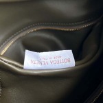 2025年7月7日入荷新作Bottega Veneta   763970   54x24x13  極品/正規品同様/人気/革/バッグ/AJ工場