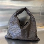 2025年7月7日入荷新作Bottega Veneta   763970   54x24x13  極品/正規品同様/人気/革/バッグ/AJ工場
