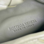 2025年7月7日入荷新作B Mini    777586   25.5x14.5x11  極品/正規品同様/人気/革/バッグ/AJ工場