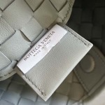 2025年7月7日入荷新作Bottega Veneta  SARDINE  716082    33x20x4   極品/正規品同様/人気/革/バッグ/AJ工場