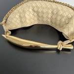 2025年7月7日入荷新作Bottega Veneta2024 SARDINE   776768  33x20x4   極品/正規品同様/人気/革/バッグ/AJ工場