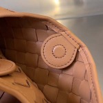 2025年7月7日入荷新作Bottega Veneta  SARDINE  744267    20x12x2.5    極品/正規品同様/人気/革/バッグ/AJ工場