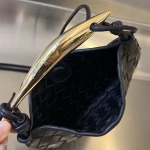 2025年7月7日入荷新作Bottega Veneta  SARDINE  744267    20x12x2.5    極品/正規品同様/人気/革/バッグ/AJ工場