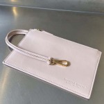 2025年7月7日入荷新作 Bottega Veneta Mini Cabat  709464   20x15x12   極品/正規品同様/人気/革/バッグ/AJ工場