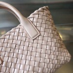 2025年7月7日入荷新作 Bottega Veneta Mini Cabat  709464   20x15x12   極品/正規品同様/人気/革/バッグ/AJ工場