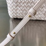 2025年7月7日入荷新作 Bottega Veneta Mini Cabat  709464   20x15x12   極品/正規品同様/人気/革/バッグ/AJ工場