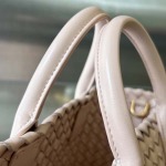 2025年7月7日入荷新作 Bottega Veneta Mini Cabat  709464   20x15x12   極品/正規品同様/人気/革/バッグ/AJ工場