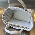 2025年7月7日入荷新作 Bottega Veneta Mini Cabat  709464    20x15x12   極品/正規品同様/人気/革/バッグ/AJ工場