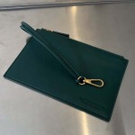 2025年7月7日入荷新作 Bottega Veneta Mini Cabat  709464   20x15x12   極品/正規品同様/人気/革/バッグ/AJ工場