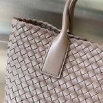 2025年7月7日入荷新作#BCabat 608810  Logo  Bottega Veneta  45cm  32x23x16    極品/正規品同様/人気/革/バッグ/AJ工場