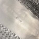 2025年7月7日入荷新作#BCabat 608810  Logo  Bottega Veneta  45cm  32x23x16    極品/正規品同様/人気/革/バッグ/AJ工場