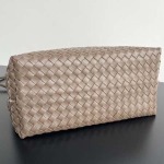 2025年7月7日入荷新作Bottega Veneta 2023Andiamo   743575   45*22*34   極品/正規品同様/人気/革/バッグ/AJ工場