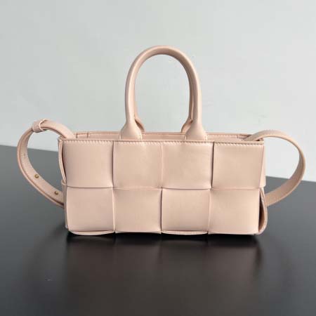 2025年7月7日入荷新作Bottega Veneta 24...