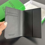 2025年7月7日入荷新作  Bottega Veneta 817398   13.3x9.5 極品/正規品同様/人気/革/バッグ/AJ工場