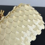 2025年7月7日入荷新作 Bottega Veneta Kont 795095  19*11.5*5  極品/正規品同様/人気/革/バッグ/AJ工場