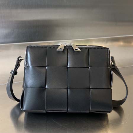 2025年7月7日入荷新作 730027  Bottega ...