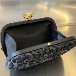 2025年7月7日入荷新作 Bottega Veneta Kont 717622  /   19*11.5*5P極品/正規品同様/人気/革/バッグ/AJ工場