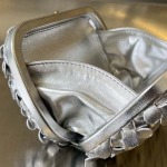 2025年7月7日入荷新作 Bottega Veneta Kont 717622  /   19*11.5*5P極品/正規品同様/人気/革/バッグ/AJ工場