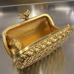 2025年7月7日入荷新作  Bottega Veneta Knot 717622   knotLogo  19x11.5x5   極品/正規品同様/人気/革/バッグ/AJ工場