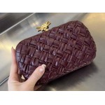 2025年7月7日入荷新作  Bottega Veneta Knot 717622  knotLogo  19x11.5x5   極品/正規品同様/人気/革/バッグ/AJ工場